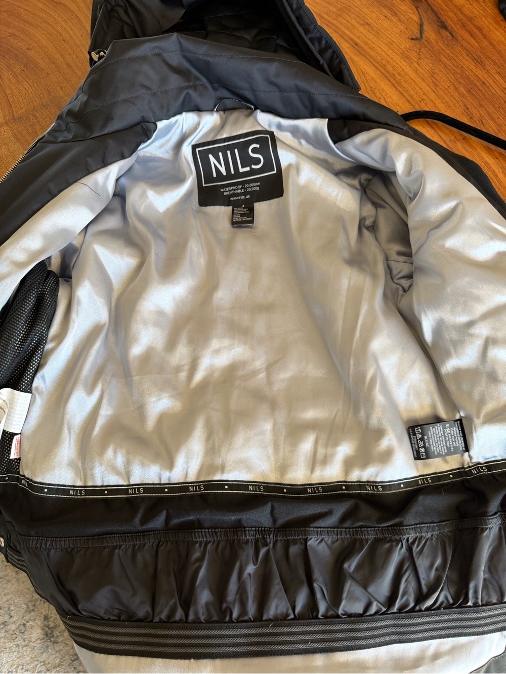 NILS Black Quilted Hooded Utility Jacket - Picture 9 of 14